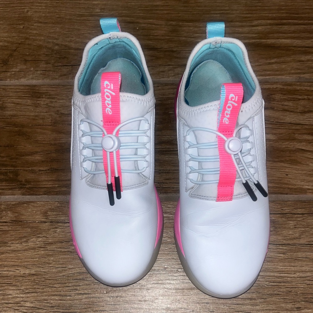 Clove Limited Edition Classic Sneaker In Electron Rose - Picture 2 of 4
